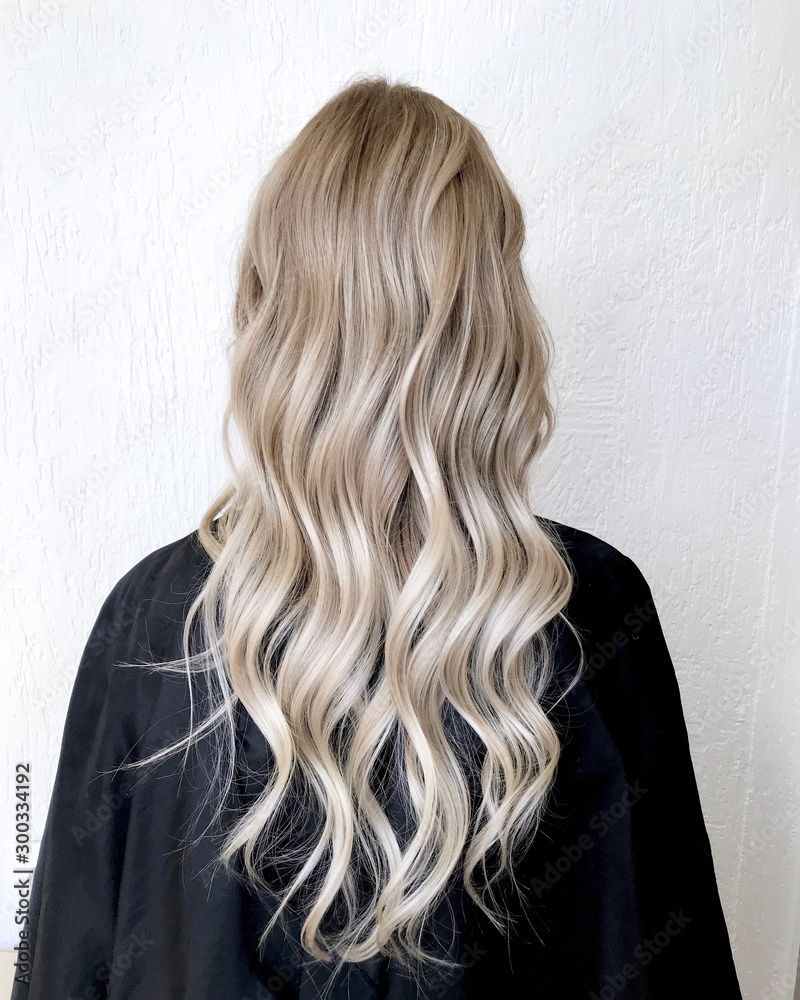 Salon Visual Idea Salon Visual Idea β Winter Balayage