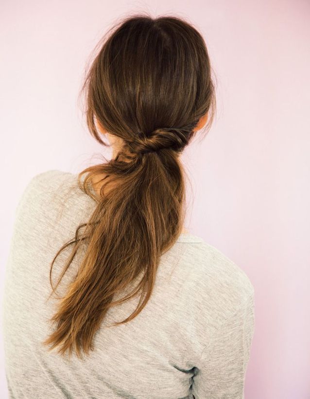 Mid-Back Ponytail With Twisted Detail Mid-Back Ponytail With Twisted Detail β Winter Natural Hairstyles