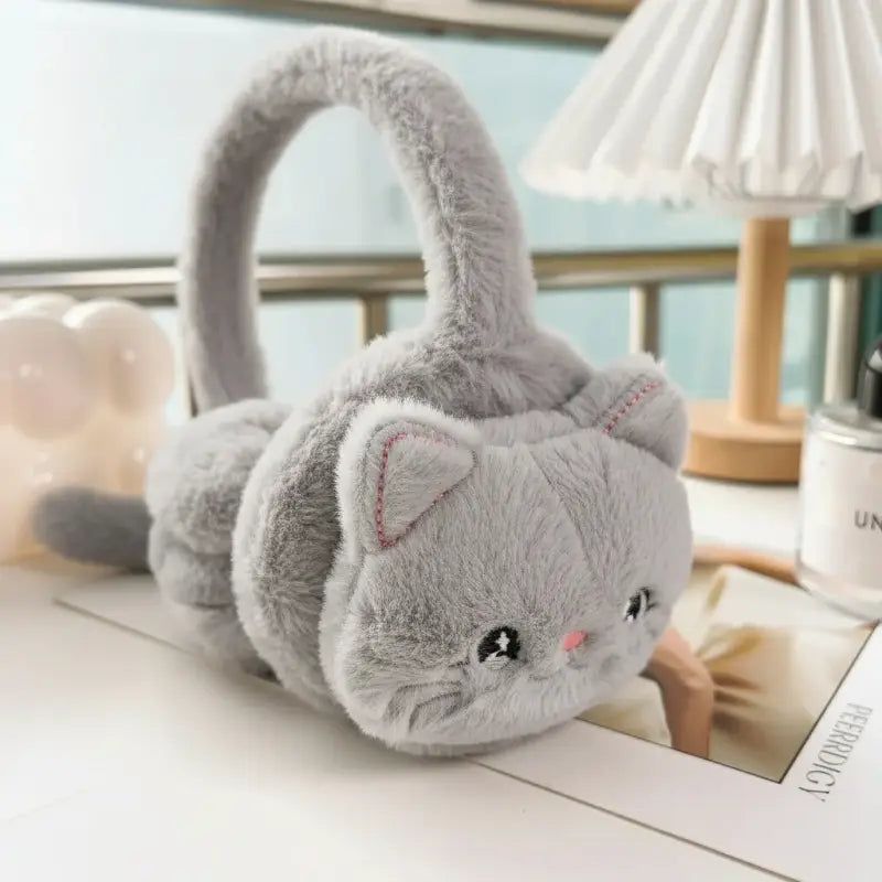 Whimsical Grey Cat-Face Earmuffs for a Playful Look — Earmuffs Outfits