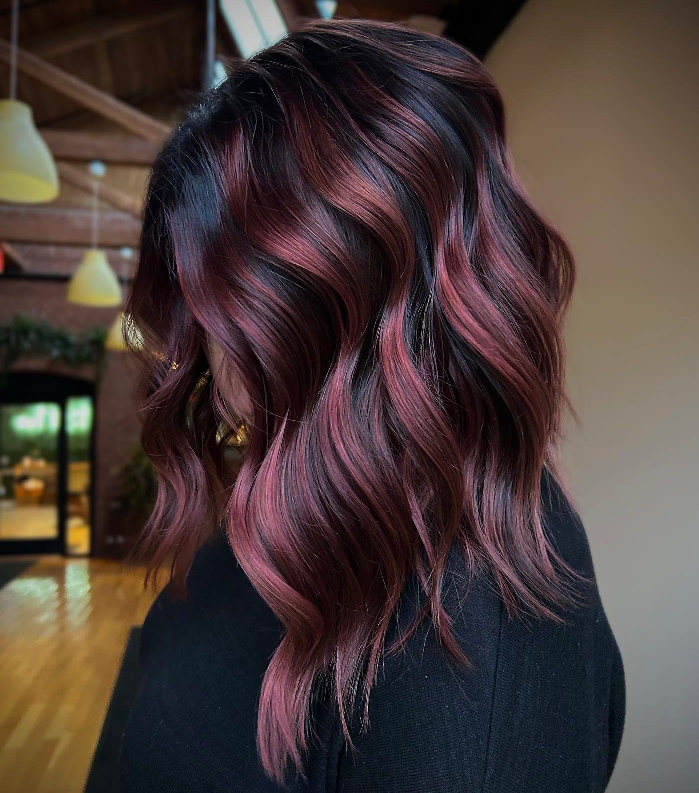 Collarbone Dark Brown Base With Mahogany Highlights — Mahogany Hair Color