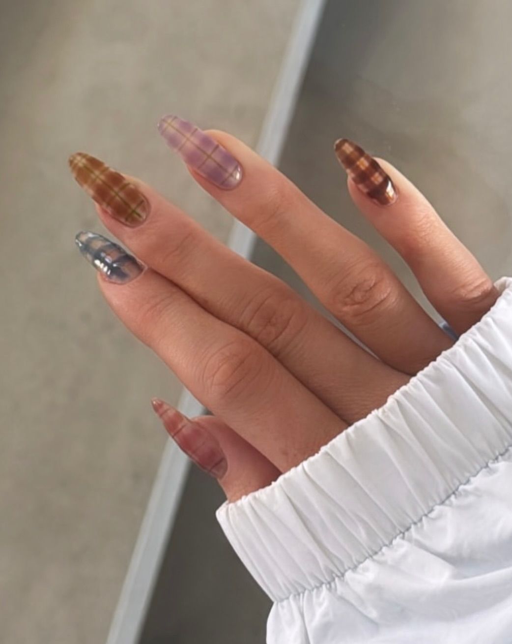Long Stiletto Jelly Plaid Long Stiletto Jelly Plaid β Winter Plaid Nails