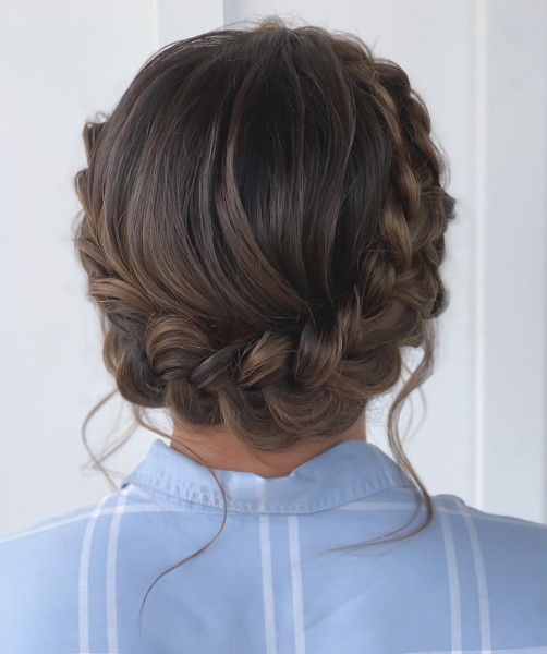 Middle Visual Idea Middle Visual Idea β Winter Wedding Guest Hairstyles