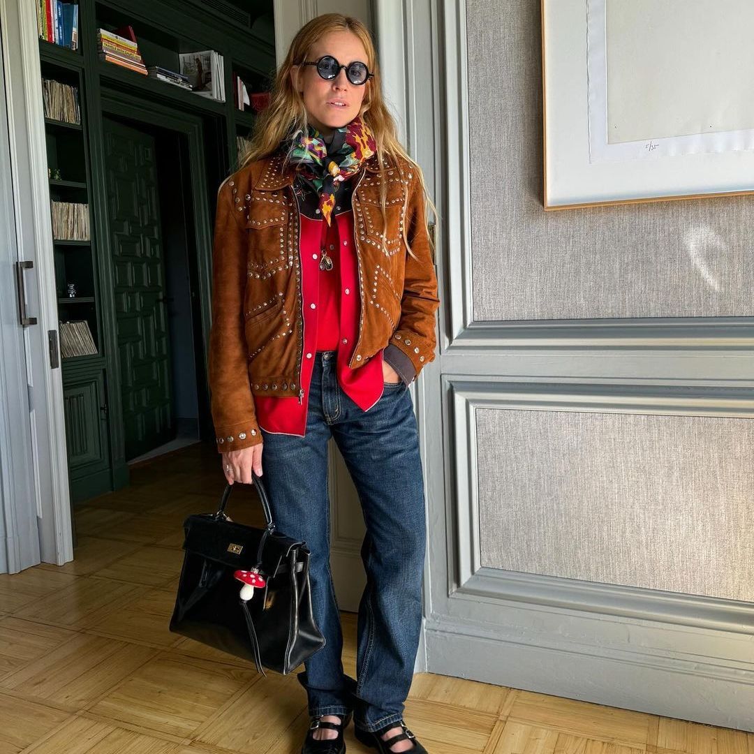 Studded Suede Jacket and Red Shirt for a Casual Edge Studded Suede Jacket and Red Shirt for a Casual Edge β Scandinavian Winter Outfits