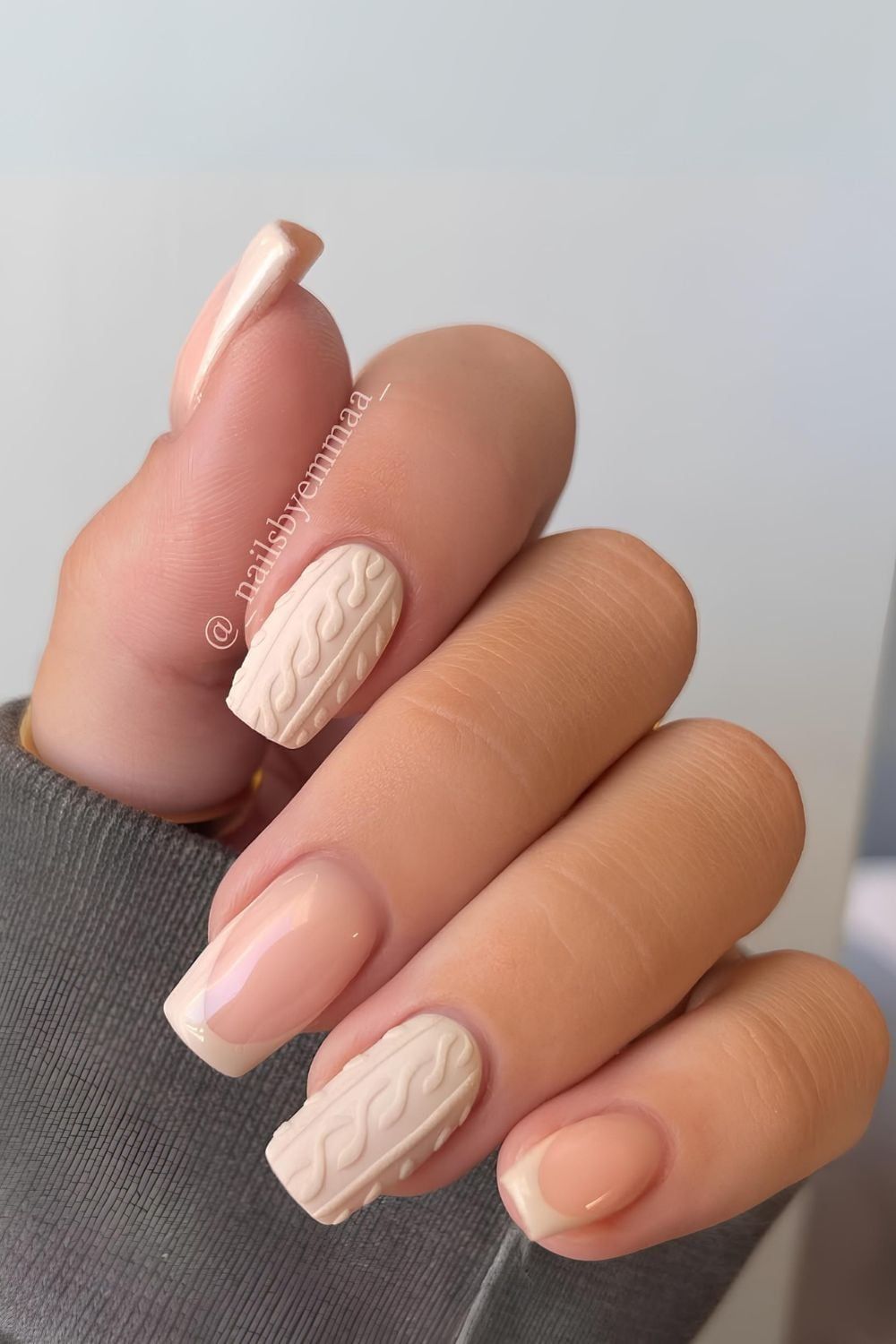 Short Almond Subtle Knit French Nails Short Almond Subtle Knit French Nails β Sweater Nails