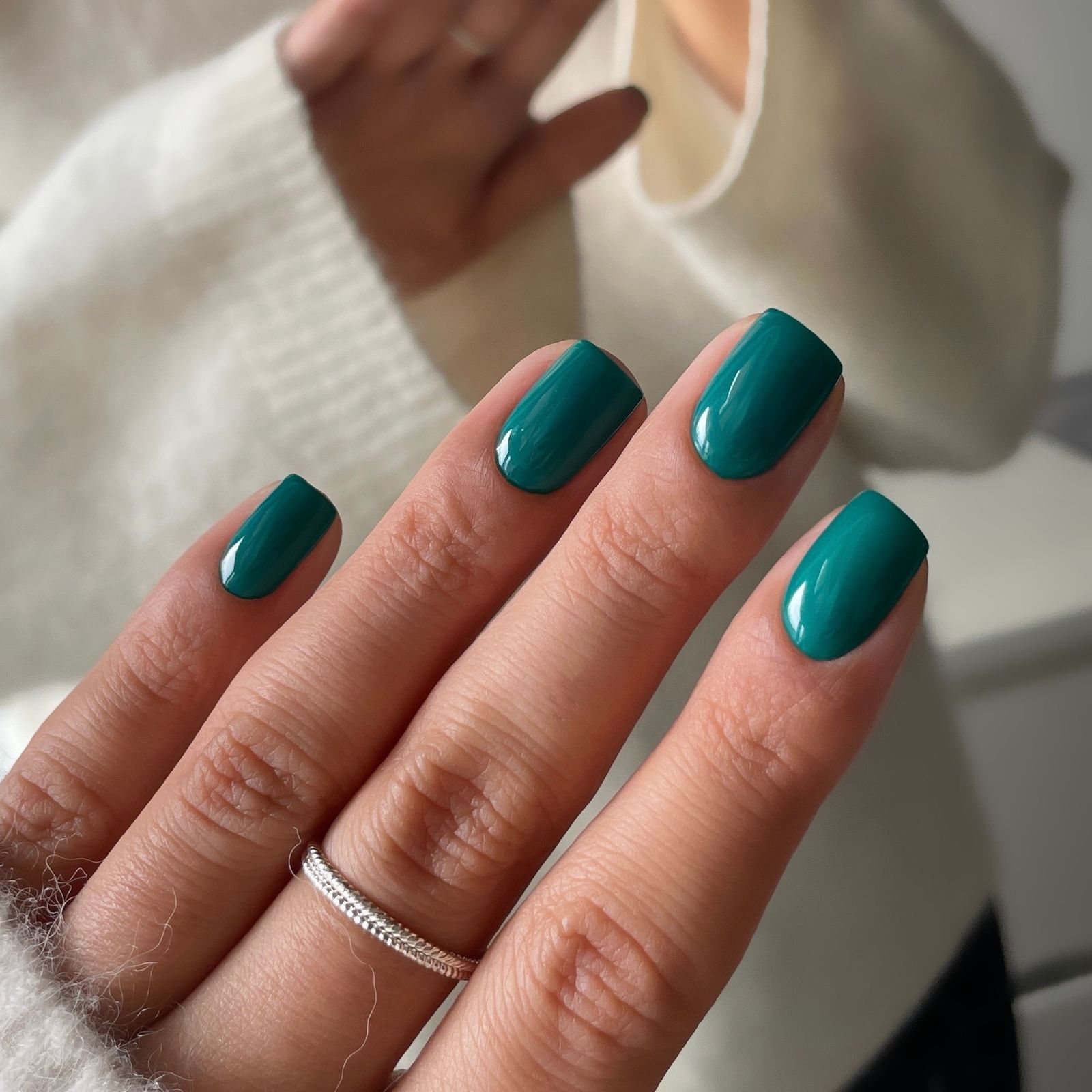 One Hand Visual Idea One Hand Visual Idea β Dark Winter Nails