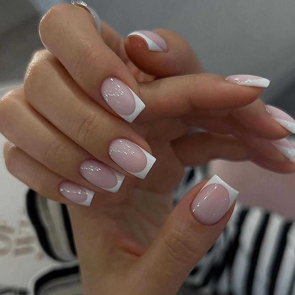 Crisp Classic French Square Nails Crisp Classic French Square Nails β Winter Square Nails
