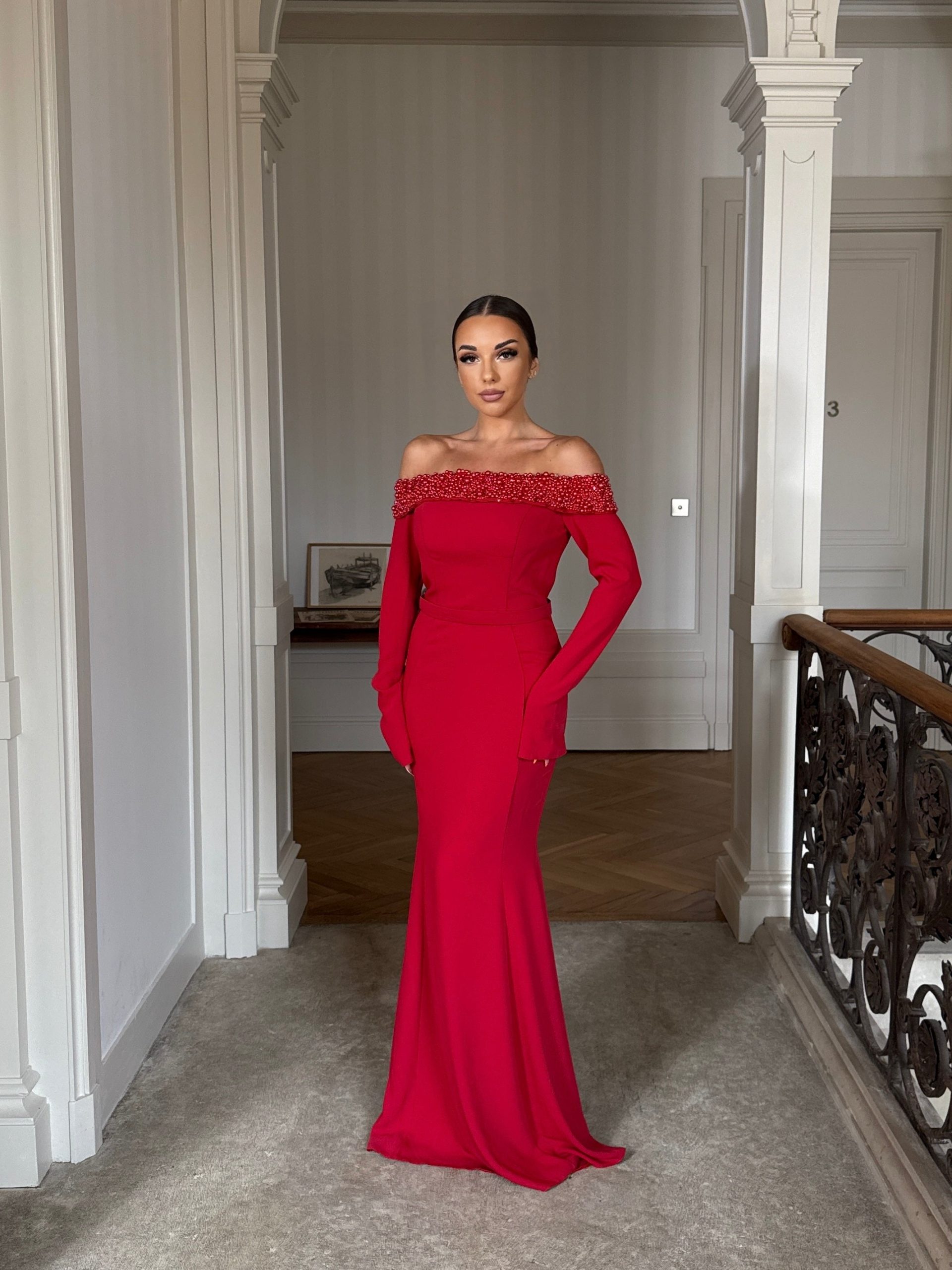 Vibrant Red Off-the-Shoulder Gown Vibrant Red Off-the-Shoulder Gown β Winter Date Night Outfits