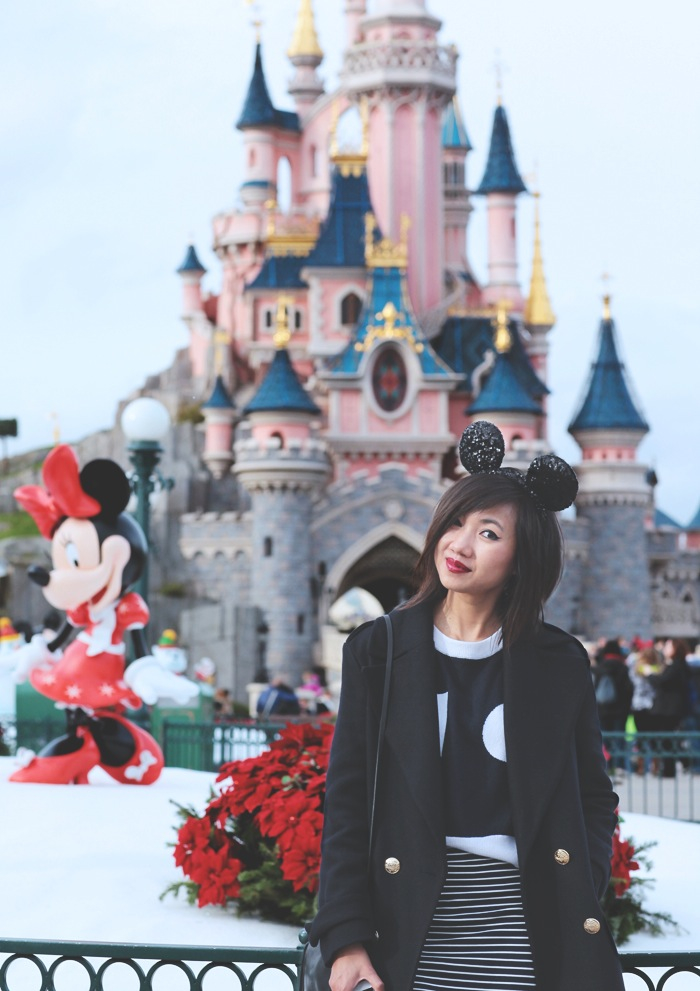 Classic Black Coat with Minnie Mouse Ears — Disney Winter Outfits