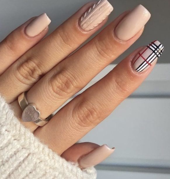 Matte Glossy Visual Idea Matte Glossy Visual Idea β Sweater Nails