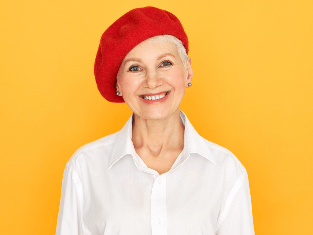 Black Beret with Embroidered Heart Pairs with a Cream Knit Sweater Black Beret with Embroidered Heart Pairs with a Cream Knit Sweater β Beret Outfits
