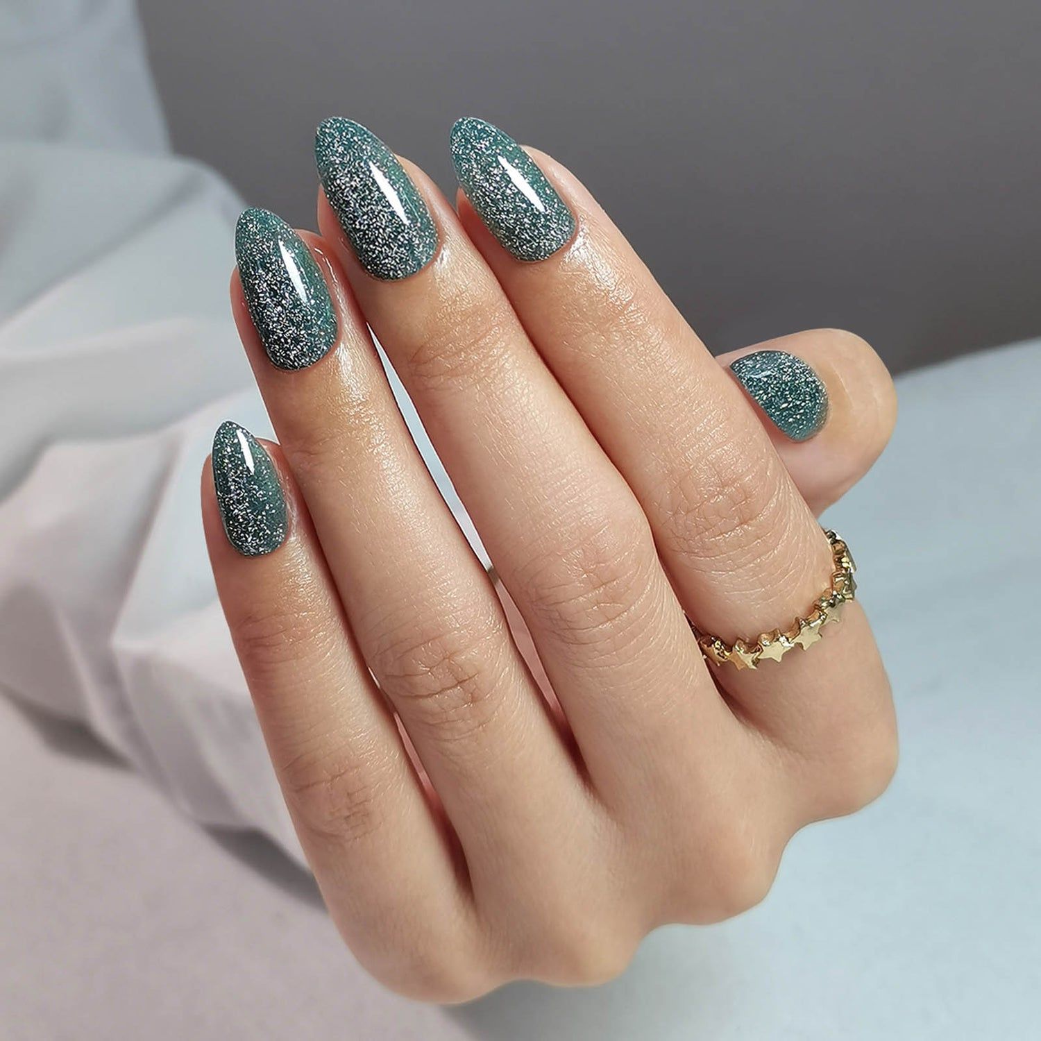 Teal Silver Glitter Medium Oval Nails Teal Silver Glitter Medium Oval Nails β Christmas Nails for Work 2026