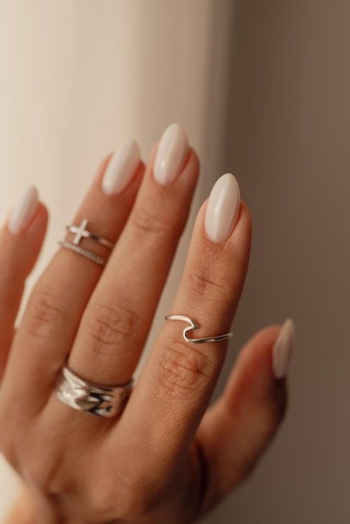 Visual Idea β Glossy Off-White Visual Idea β Glossy Off-White β Winter Nails for Teens