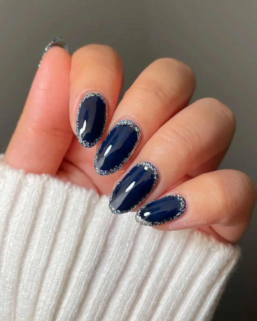 Winter Visual Idea Winter Visual Idea โ Winter Blue Nails