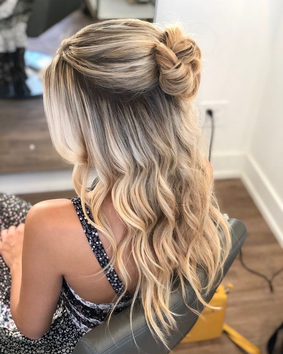 Dark Blonde With Blonde Balayage Visual Idea Dark Blonde With Blonde Balayage Visual Idea β Cute Winter Hairstyles
