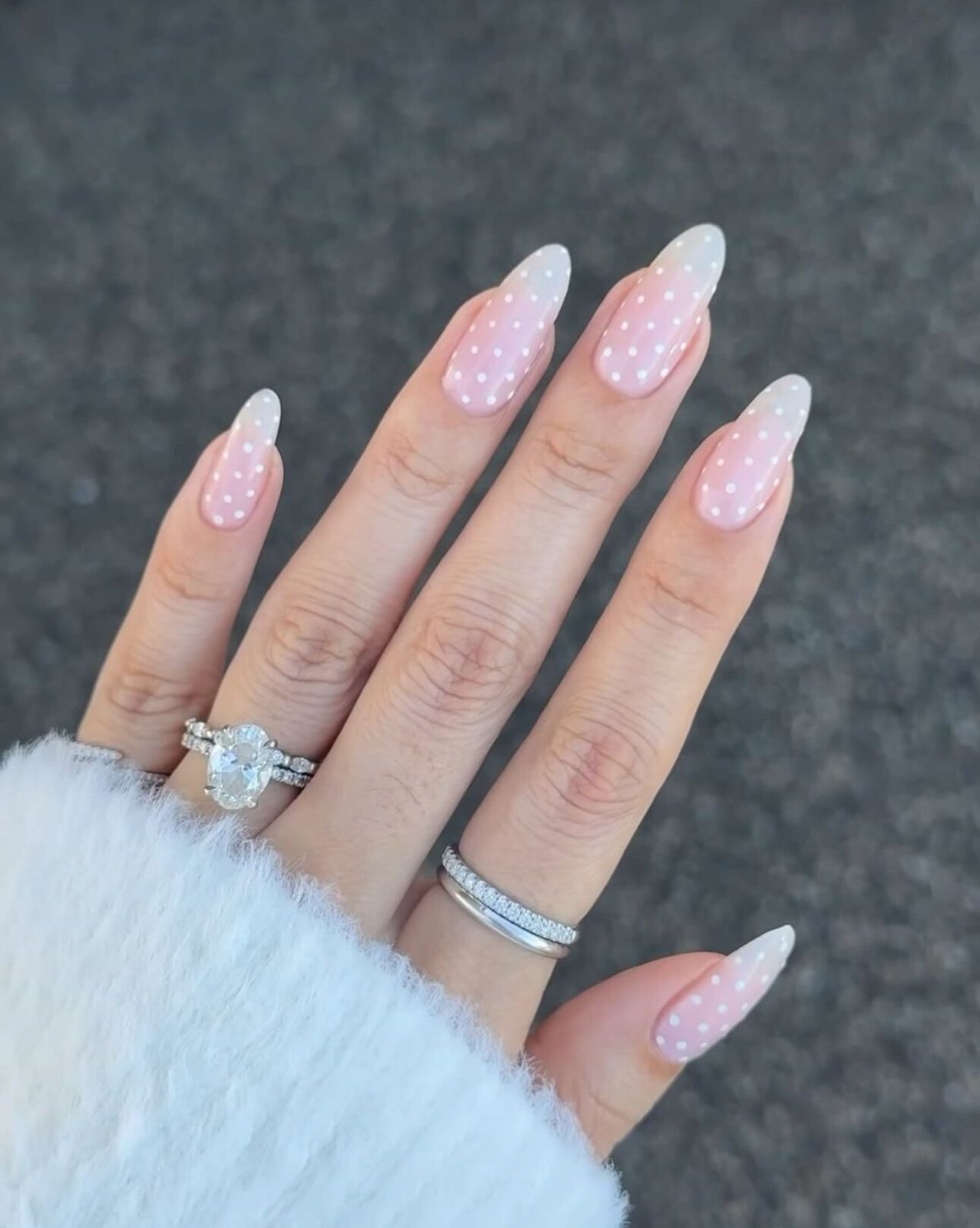 White Polka Dots Visual Idea White Polka Dots Visual Idea โ Classy Winter Nails