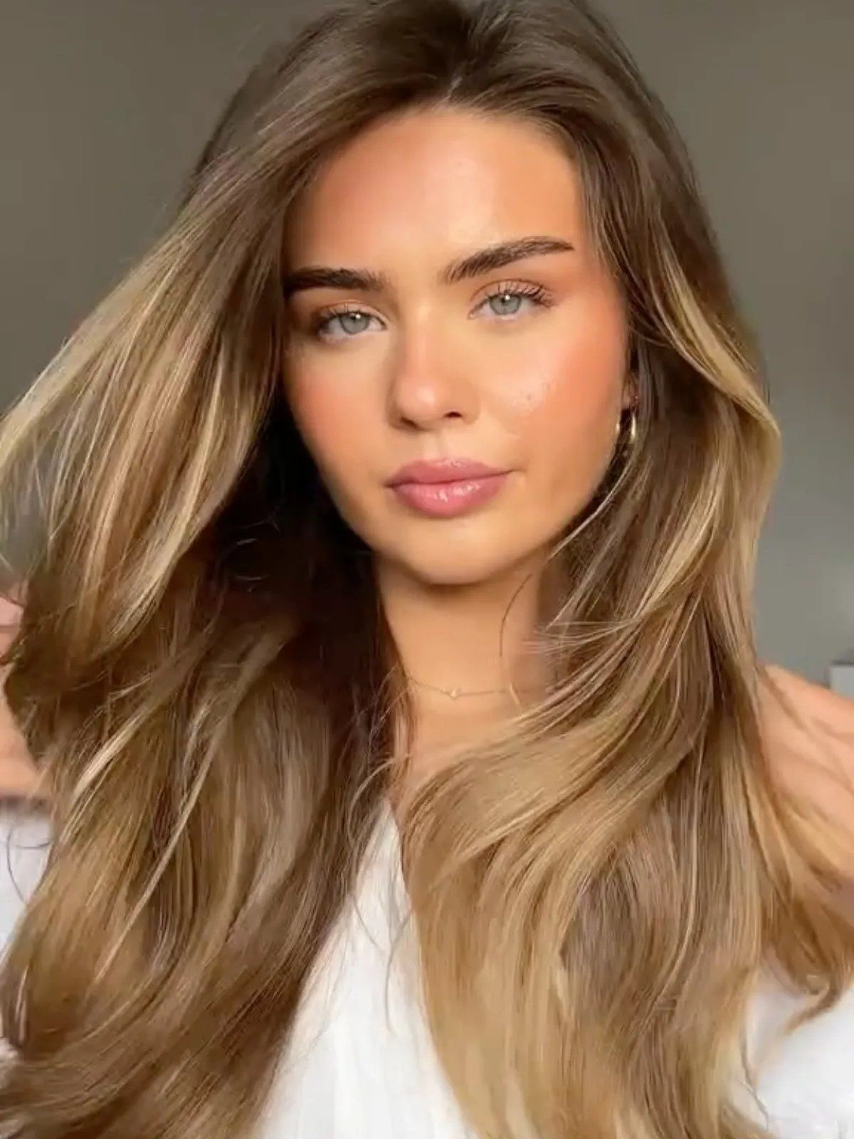 10 idées de coloration blond foncé à essayer dès maintenant | Wella Professionals FR