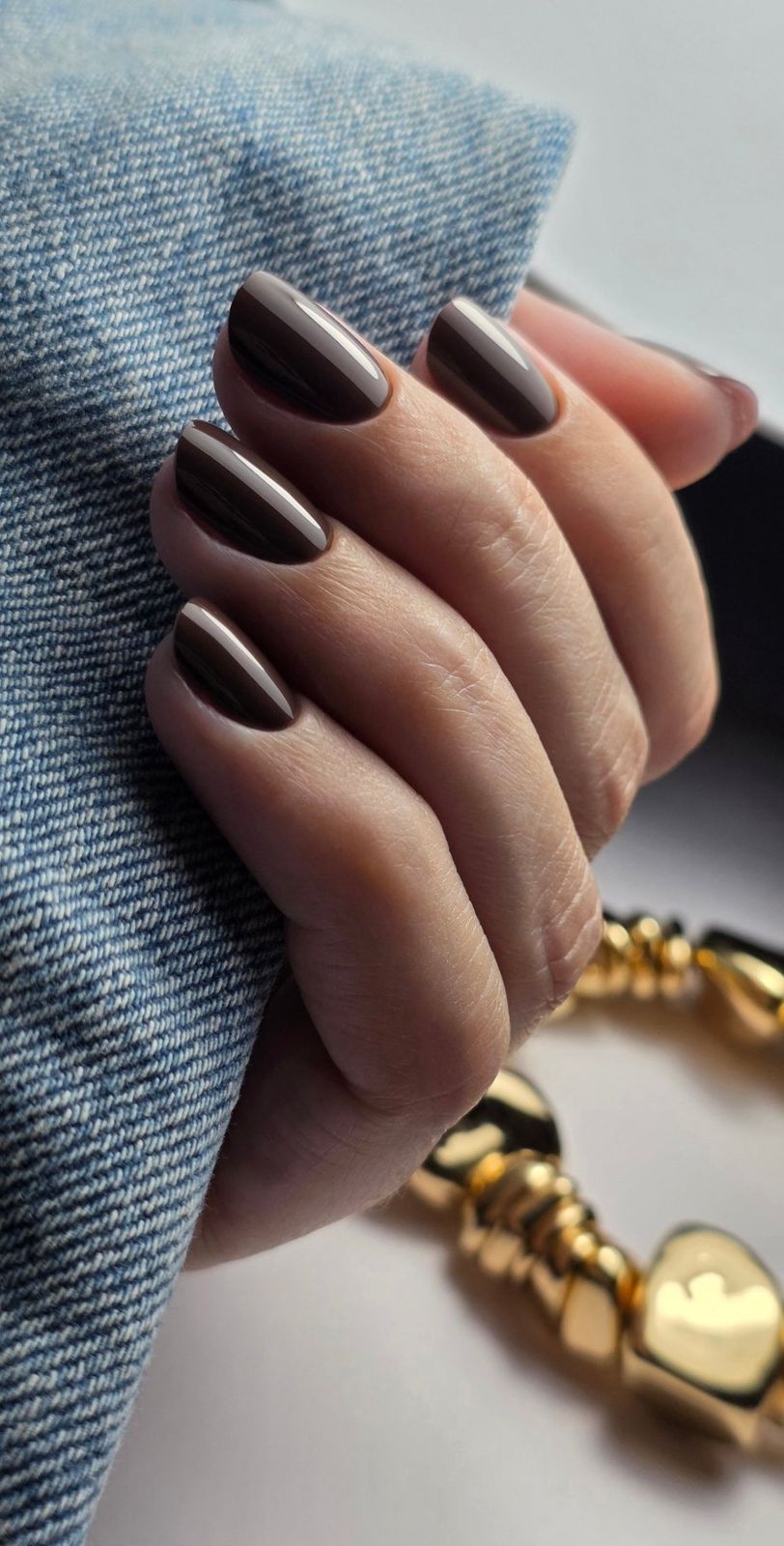 Glossy Visual Idea Glossy Visual Idea β Mocha Nails