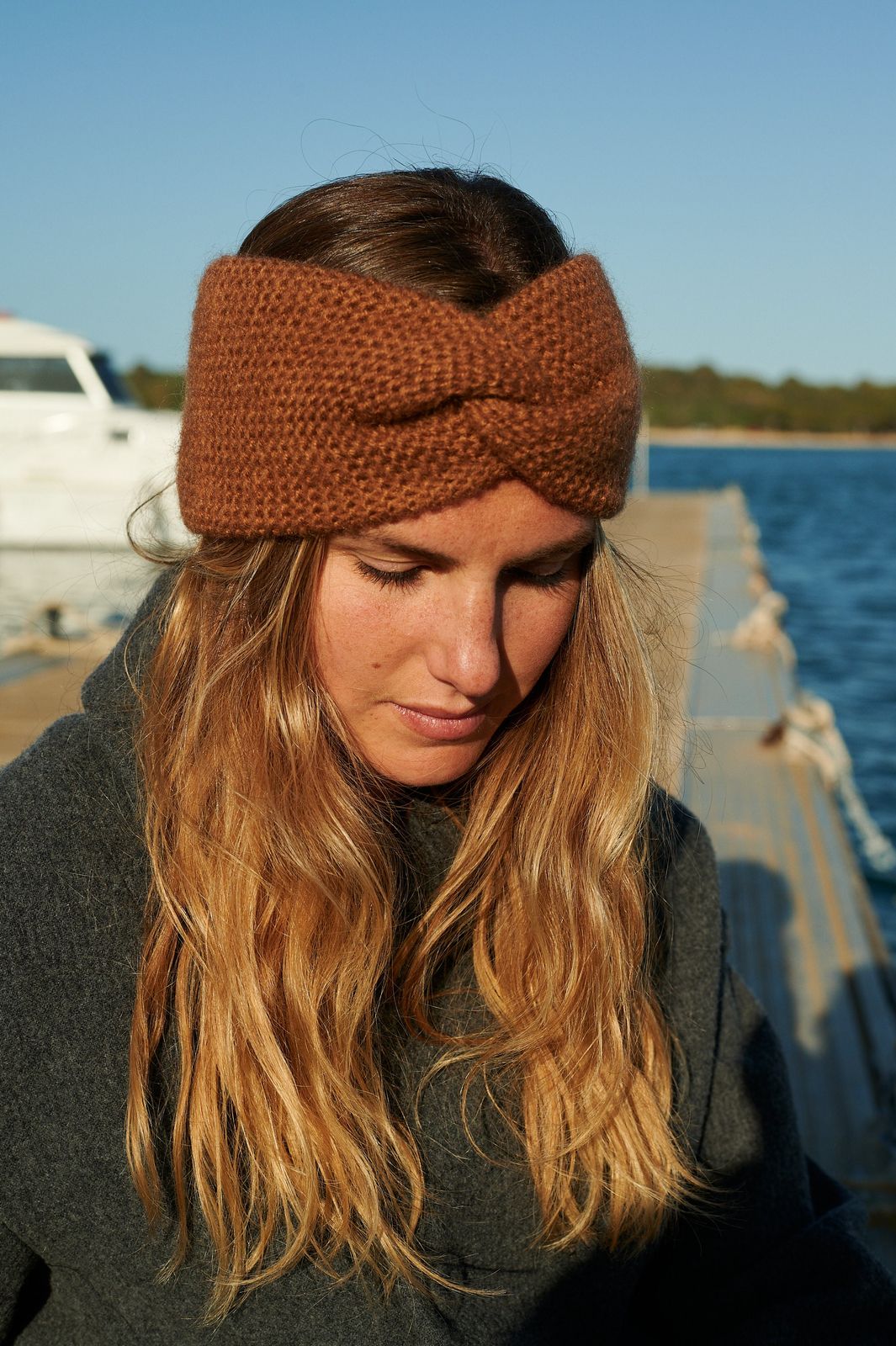 Visual Idea — Winter Hairstyles with Headband