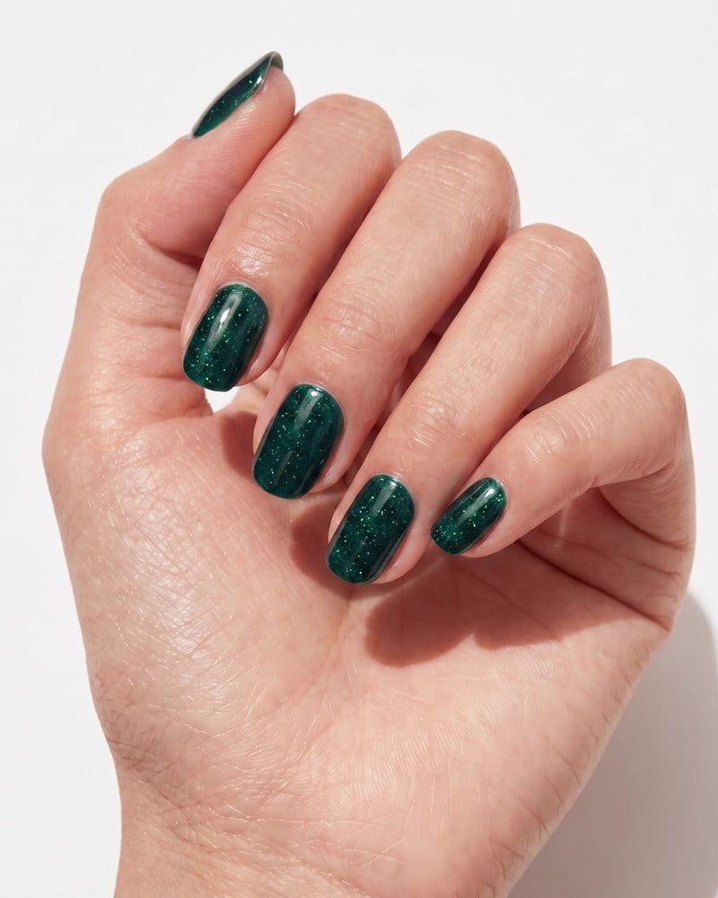 Glitter Visual Idea Glitter Visual Idea β Dark Green Winter Nails