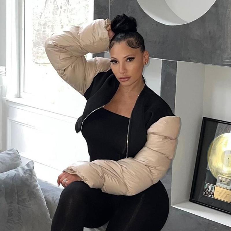 Cropped Puffer with Contrasting Sleeves and Leggings Cropped Puffer with Contrasting Sleeves and Leggings β Baddie Winter Outfits