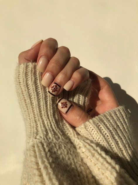 Nude Geometric Line Art Nails — Cozy Winter Nails