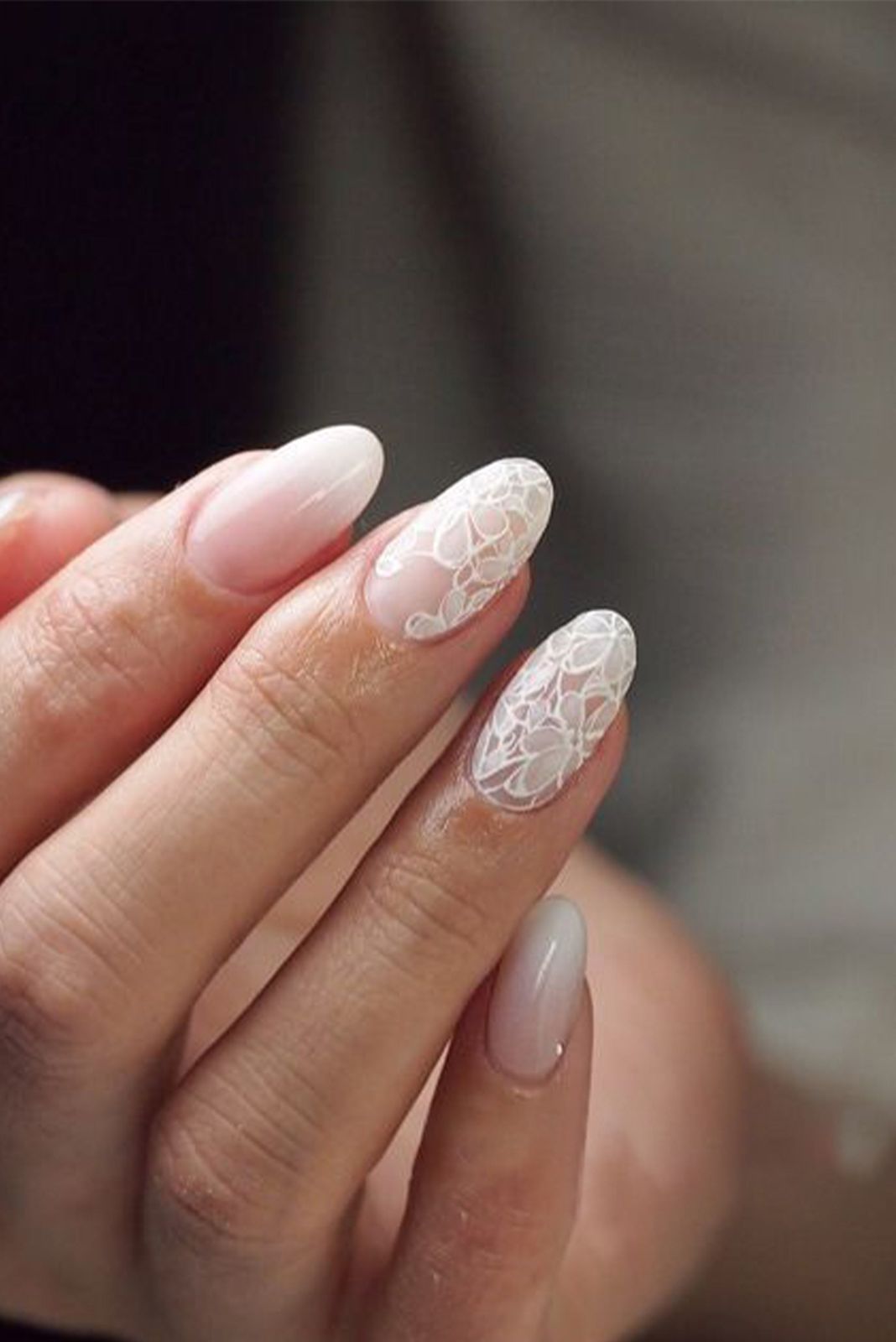 Lace Pattern On Accent Nails Lace Pattern On Accent Nails β Winter Wedding Nails