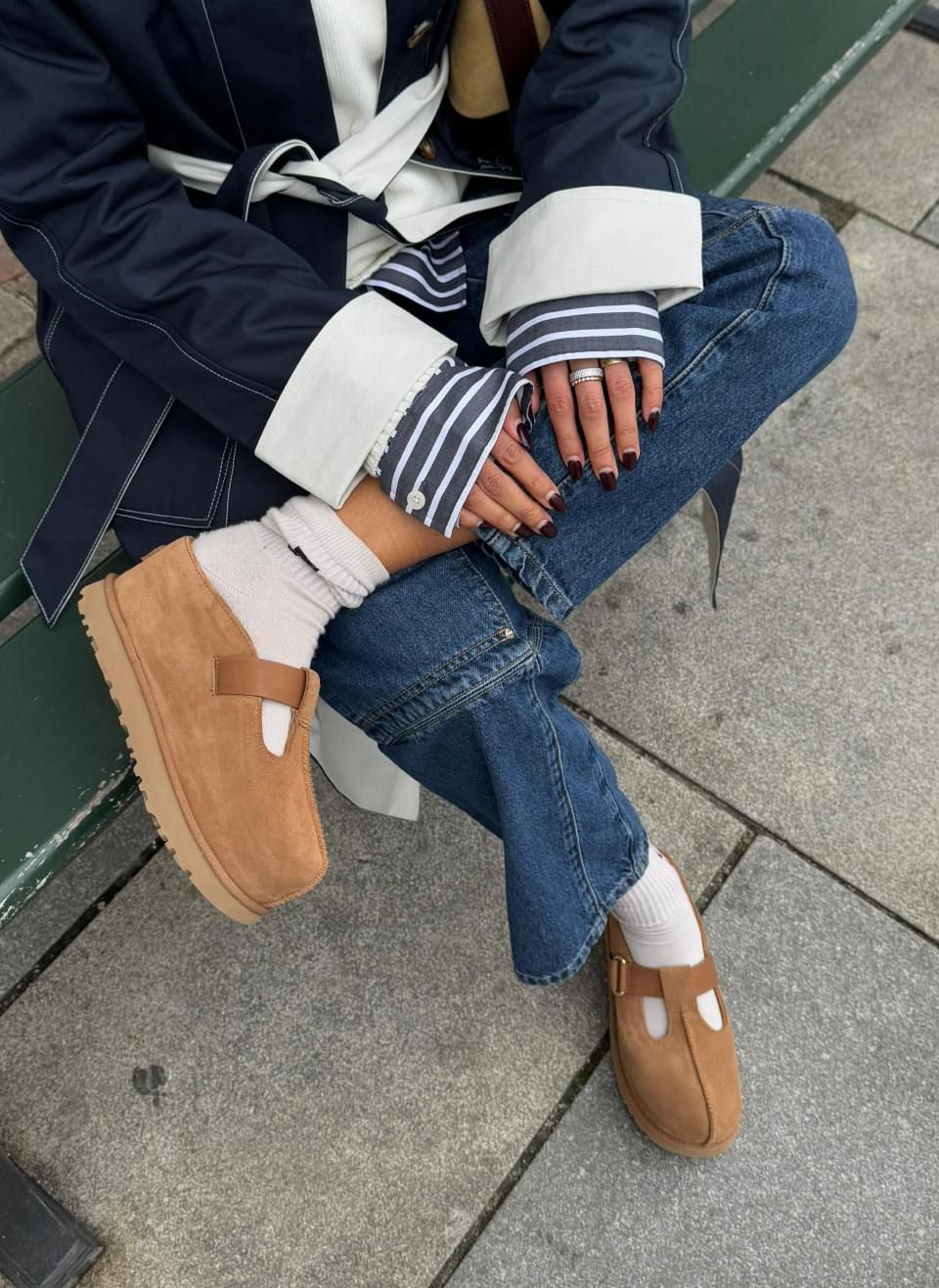 Blue Wide-Leg Jeans with Striped Shirt and Tan Ugg Tazz Mules Blue Wide-Leg Jeans with Striped Shirt and Tan Ugg Tazz Mules β Ugg Slippers Outfits