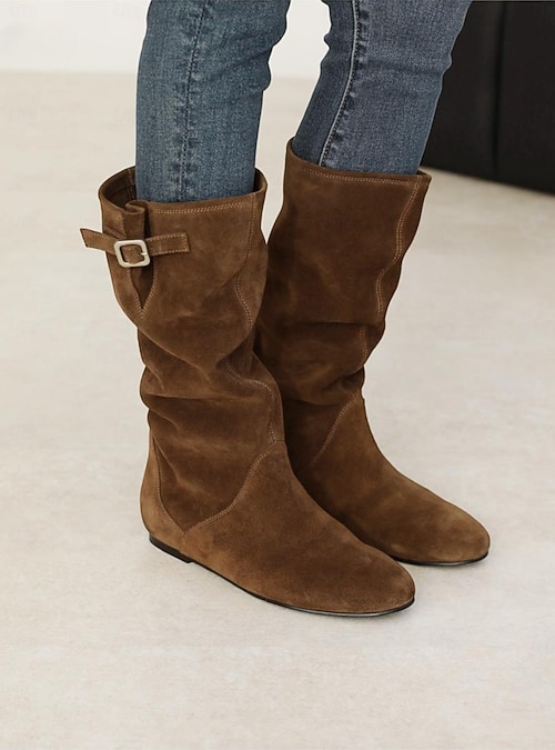 Brown Suede Slouch Boots with Buckle Details — Brown Boots Outfits