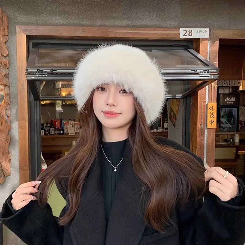Large White Fur Hat and Scarf with Black Coat Large White Fur Hat and Scarf with Black Coat β Fur Hat Outfits