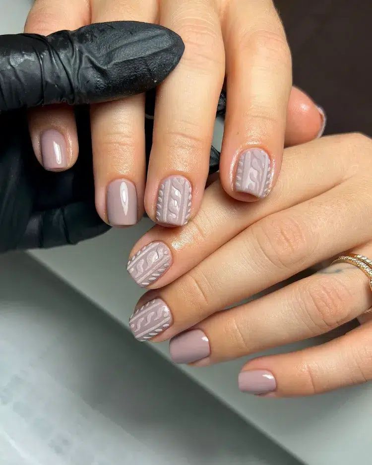 Cable Knit Pattern Visual Idea Cable Knit Pattern Visual Idea β Simple Short Winter Nails