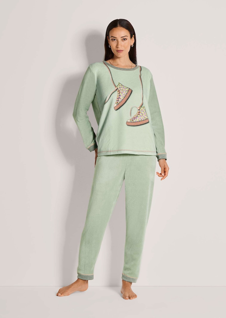 Mint Green Fleece Set with Graphic Sneaker Print Mint Green Fleece Set with Graphic Sneaker Print โ Loungewear Outfits