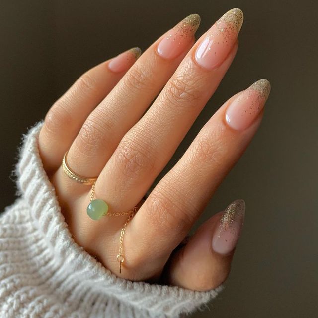 Any Visual Idea Any Visual Idea β Clean Girl Winter Nails