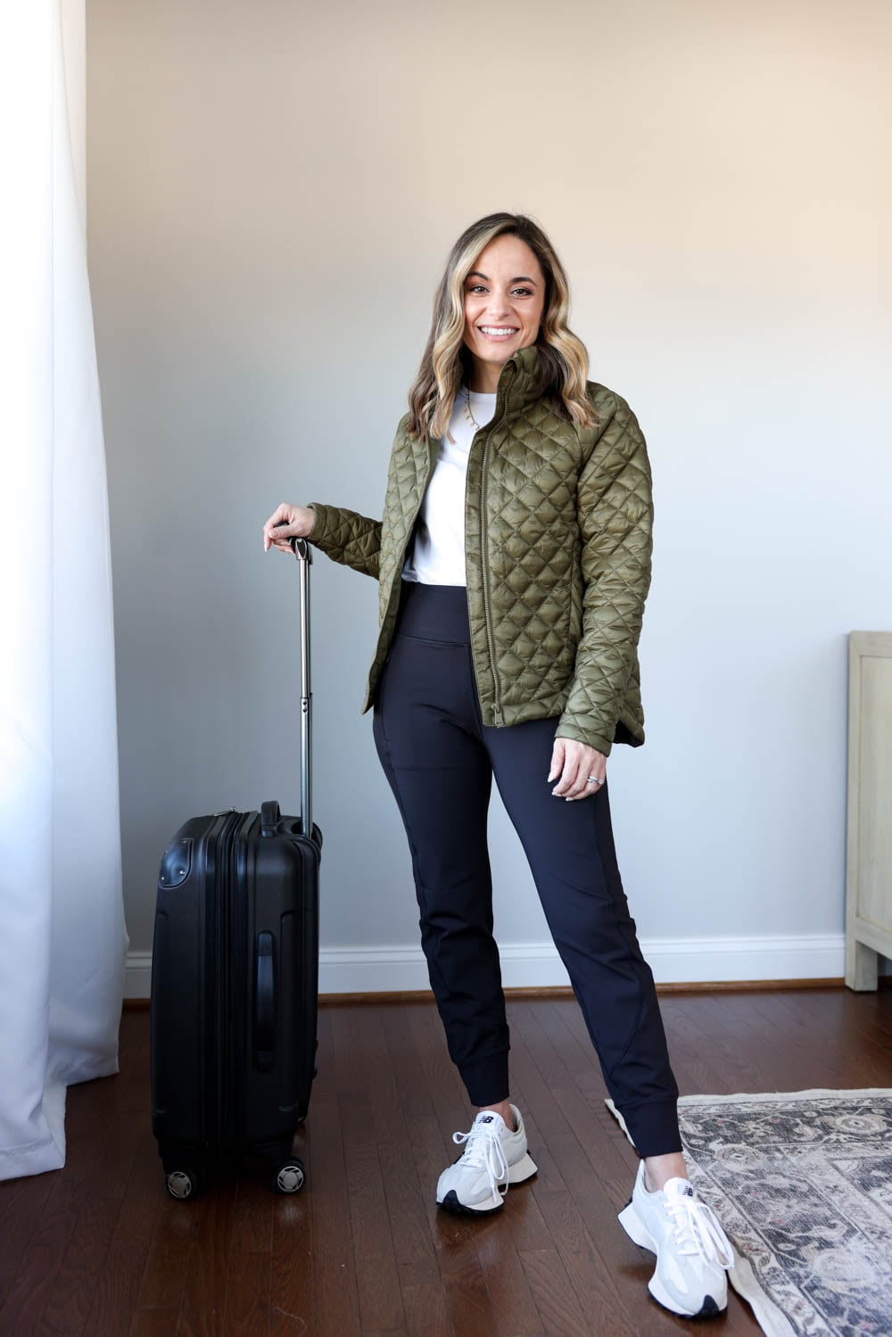 Quilted Puffer for Travel Comfort Quilted Puffer for Travel Comfort β Winter Outfits for Petite Women