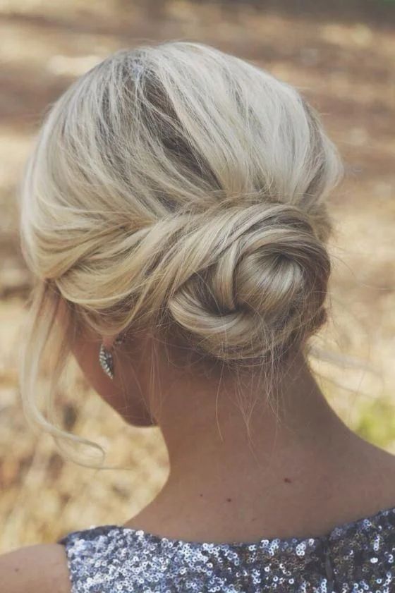 Platinum Blonde Visual Idea Platinum Blonde Visual Idea β Winter Wedding Guest Hairstyles