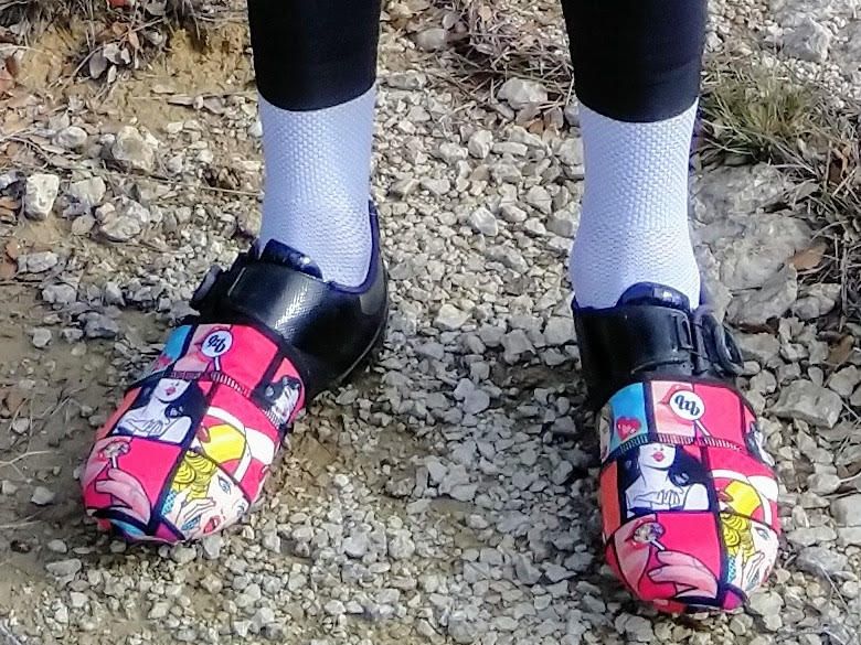 Matching Comic Print Leg Warmers and Cycling Shoes — Leg Warmers Outfits