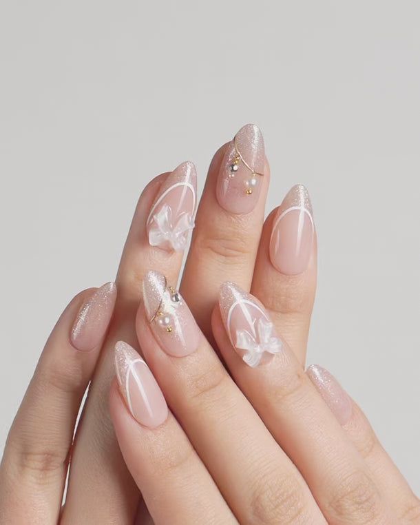 Sheer Pinkish-Nude With Subtle Glitter Visual Idea Sheer Pinkish-Nude With Subtle Glitter Visual Idea β Winter Champagne Nails