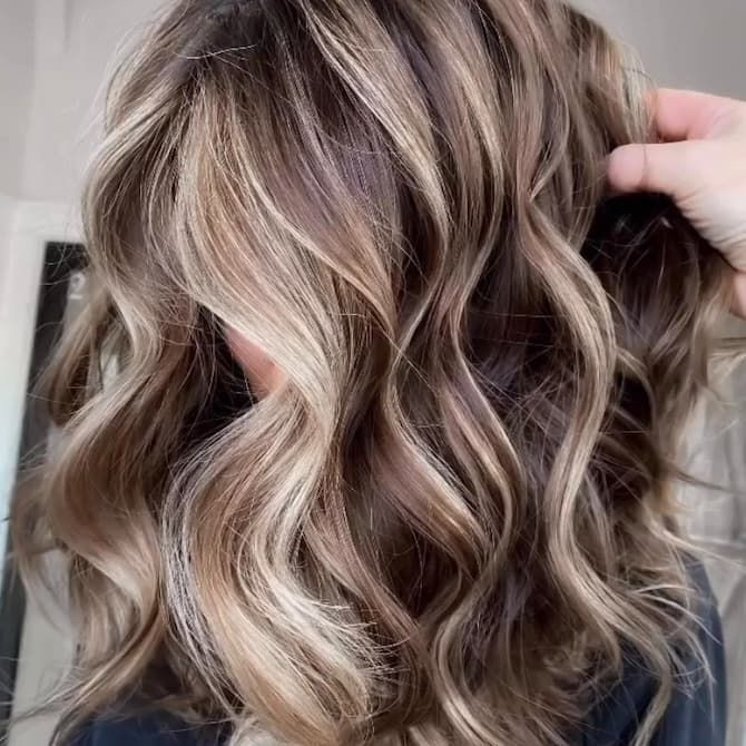 Dark Blonde With Blonde Highlights and Brown Lowlights — Lowlights for Blonde Hair