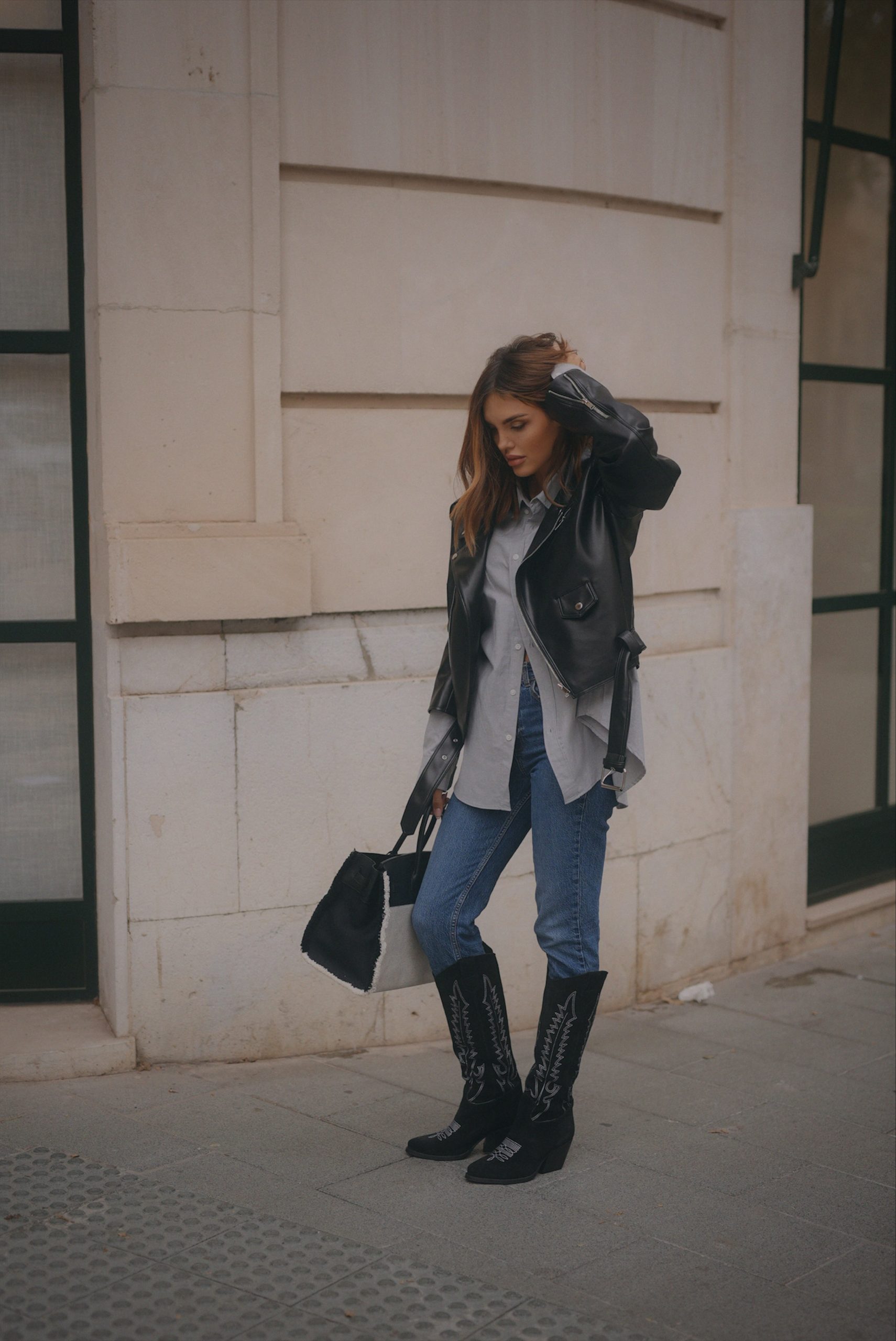 Streetwear Style with Embroidered Cowboy Boots Streetwear Style with Embroidered Cowboy Boots β Knee High Boots Outfits