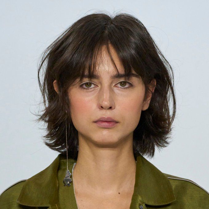 Collarbone Dark Brown Shag — Winter Haircuts for Round Faces