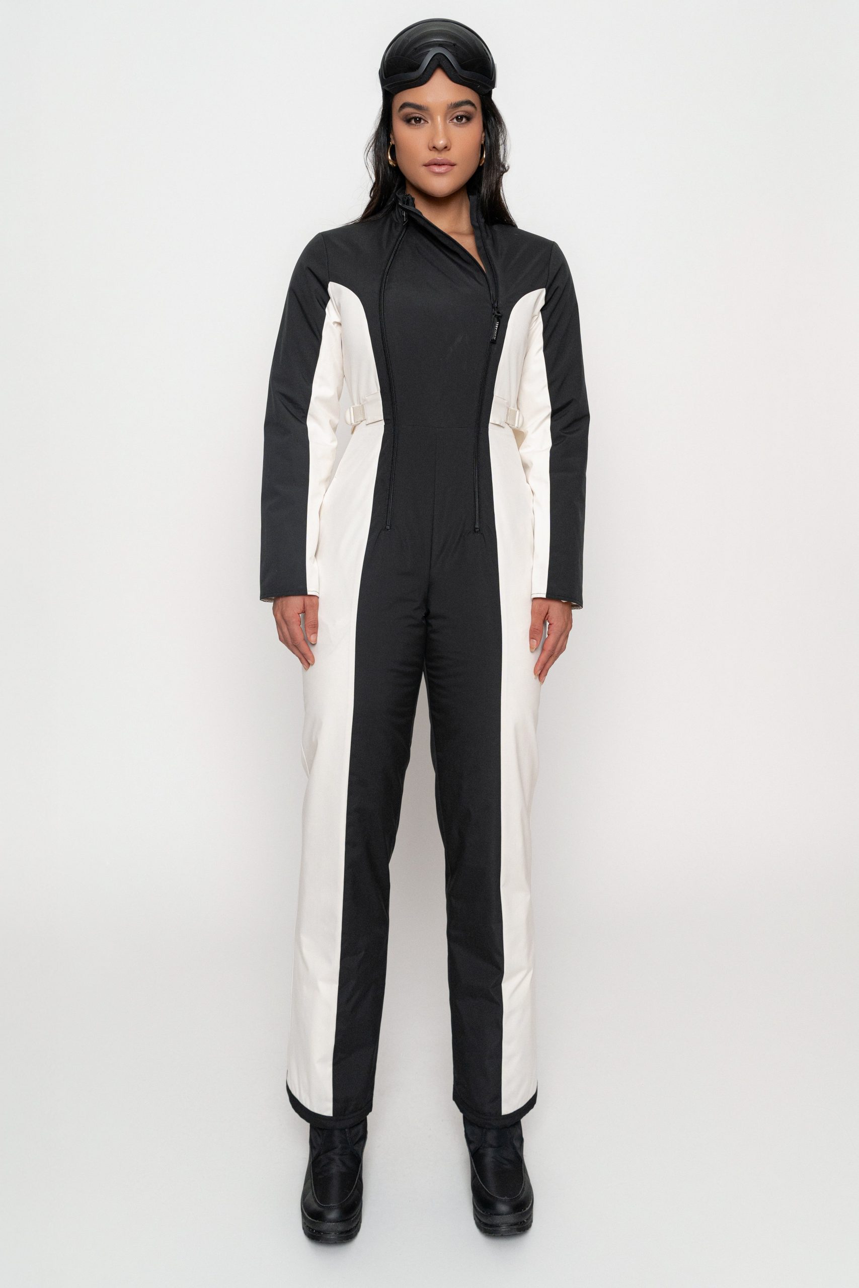 Sleek Black and White Color-Blocked Ski Suit Sleek Black and White Color-Blocked Ski Suit β Ski Outfits