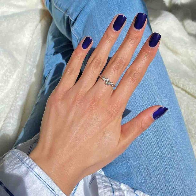 Solid Color Flawless Deep Navy Glossy Square Manicure Solid Color Flawless Deep Navy Glossy Square Manicure β Navy Blue Nails