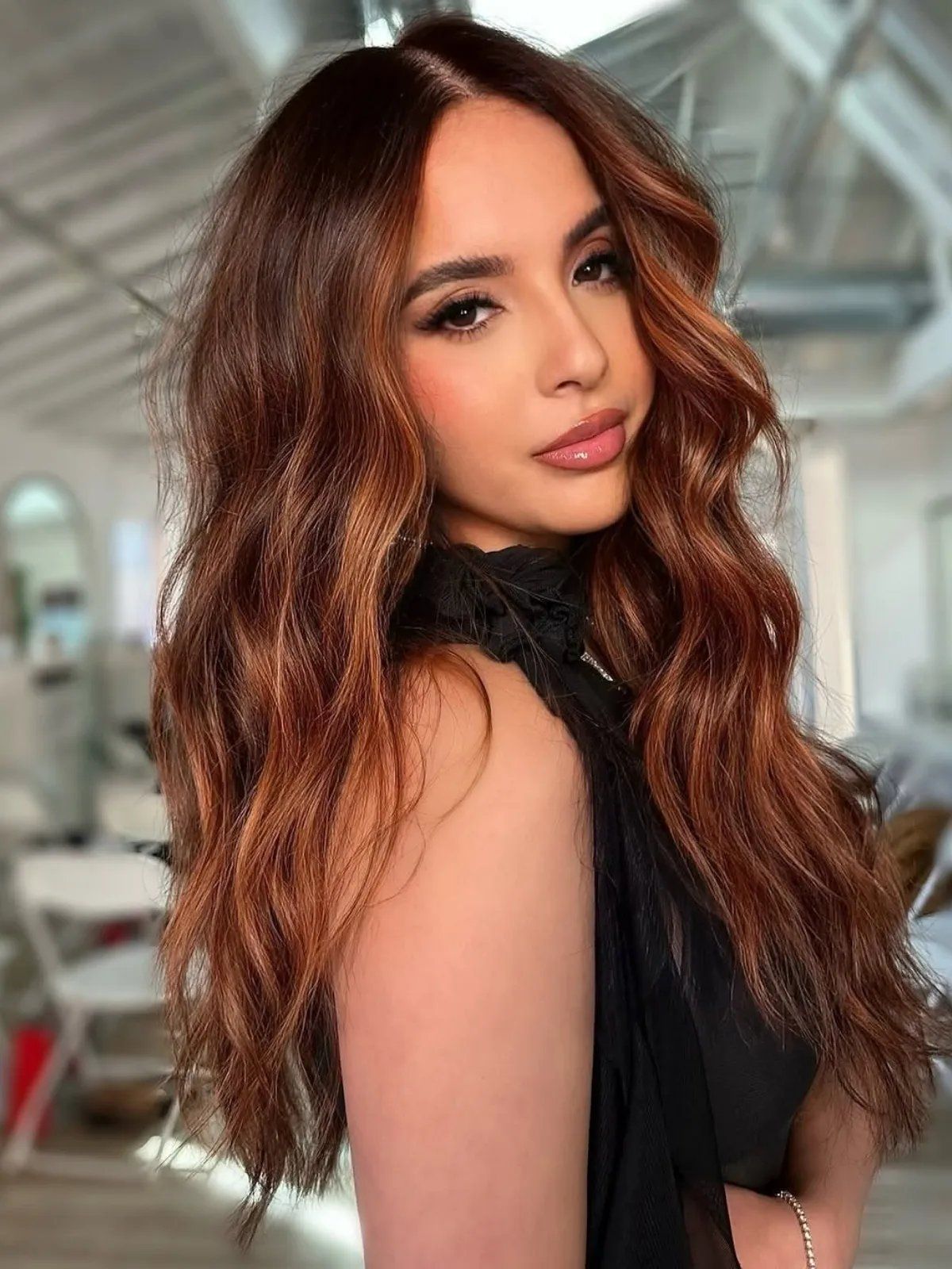 Layers Visual Idea Layers Visual Idea β Chestnut Brown Hair