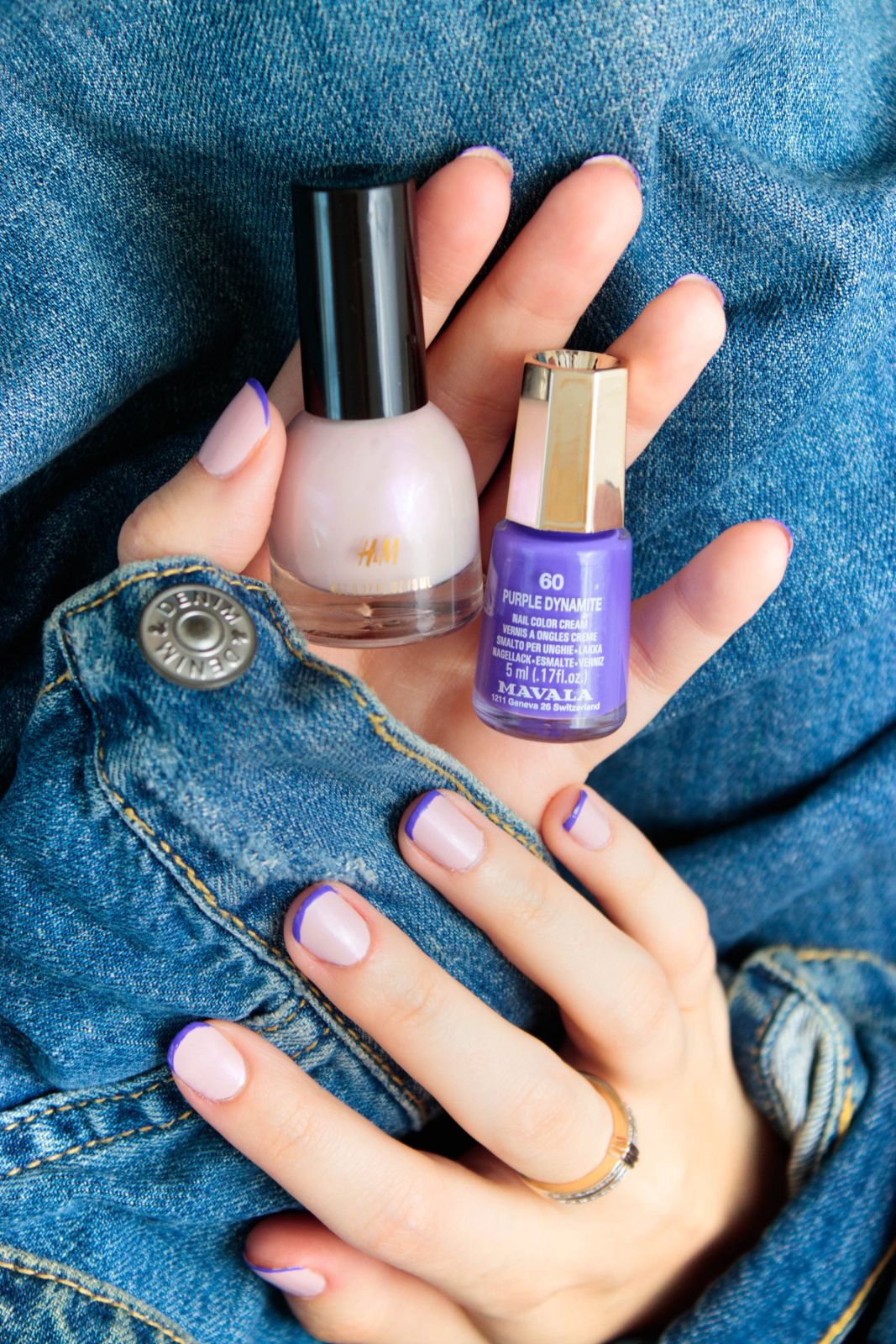 Swirl Marble Effect On Accent Nails Visual Idea — Winter Purple Nails