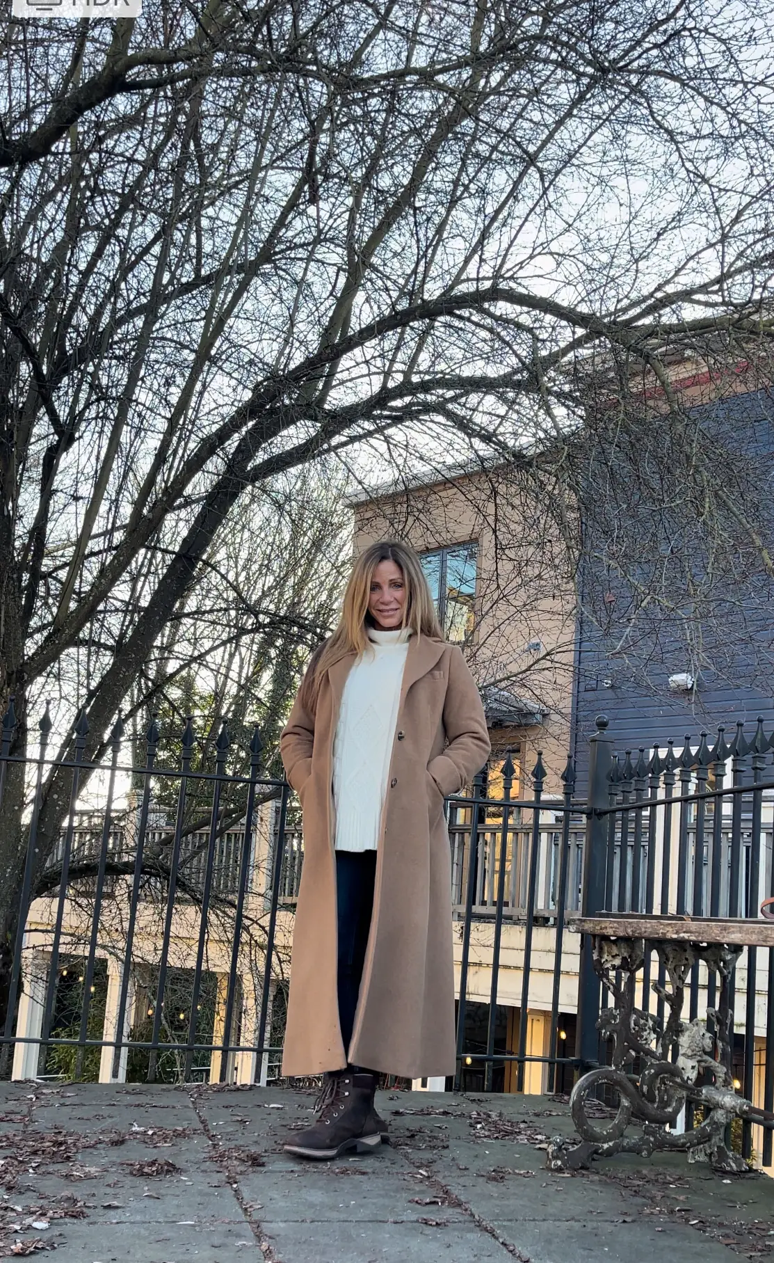 Long Camel Coat and Cable-Knit Sweater for a Classic Look — Late Winter Outfits