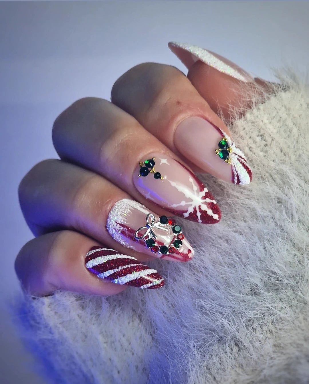 Christmas Mix: Red French Tips and Art Christmas Mix: Red French Tips and Art β Short Christmas Almond Nails 2026