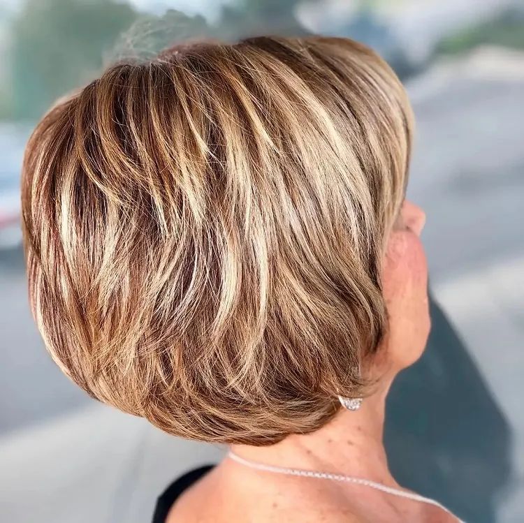 Blonde With Highlights Visual Idea Blonde With Highlights Visual Idea β Winter Hairstyles for Women Over 60