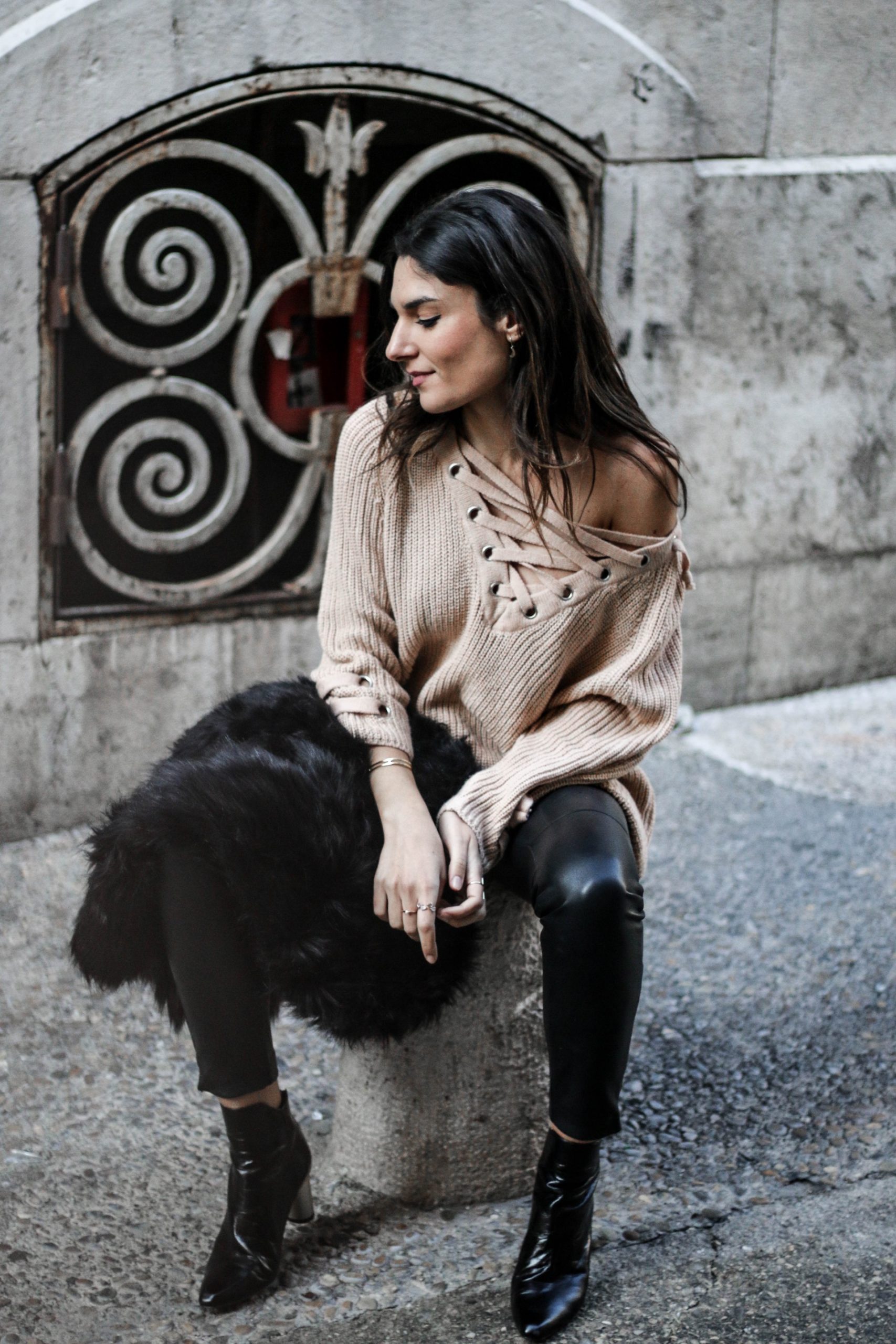 Cozy Casual with Fitted Leather Pants and Knit Sweater — Leather Pants Outfits