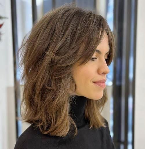 Medium Brown With Subtle Highlights Collarbone Medium Brown Shag With Curtain Bangs Medium Brown With Subtle Highlights Collarbone Medium Brown Shag With Curtain Bangs β Winter Shag Haircuts