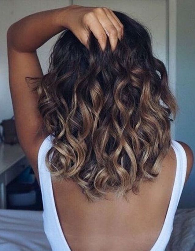 Visual Idea β The Styling Is Loose Waves Visual Idea β The Styling Is Loose Waves β Winter Hair Colors for Black Women