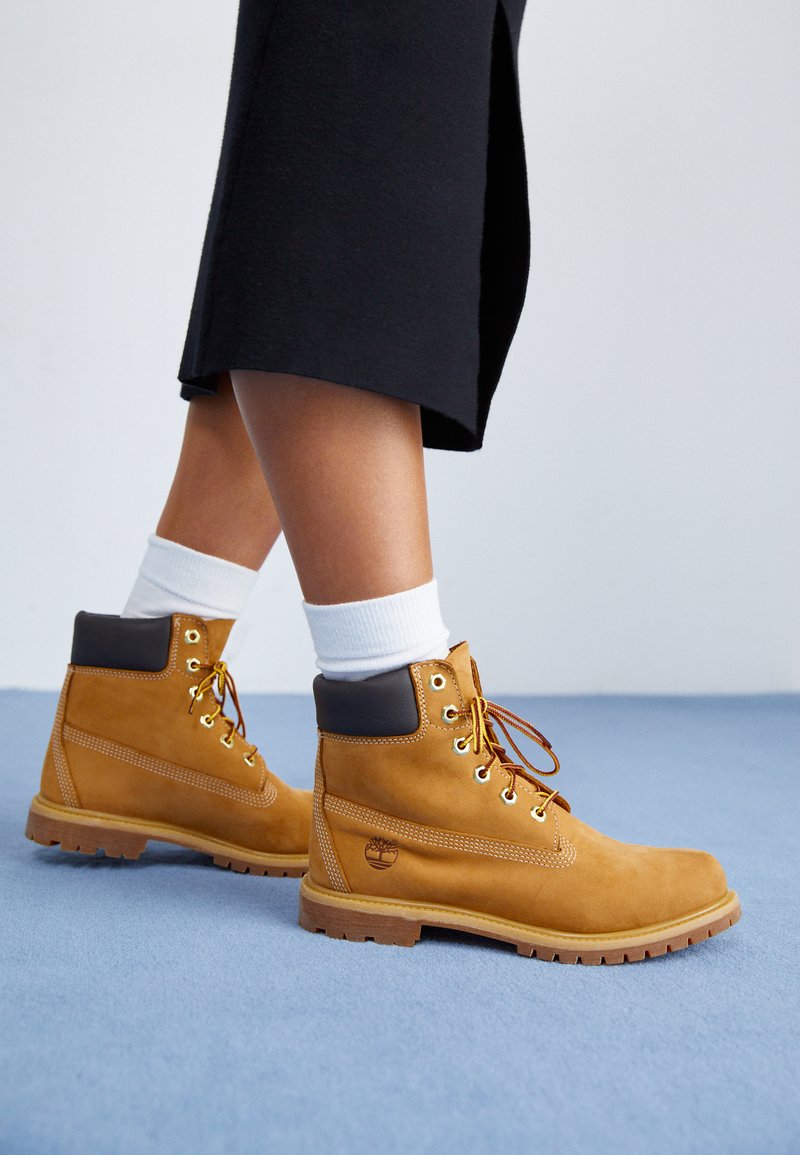 Tan Suede Timberlands with White Socks and Leather Accents Tan Suede Timberlands with White Socks and Leather Accents β Timberland Boots Outfits